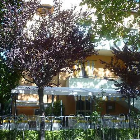 Πανσιόν Anna Cesenatico